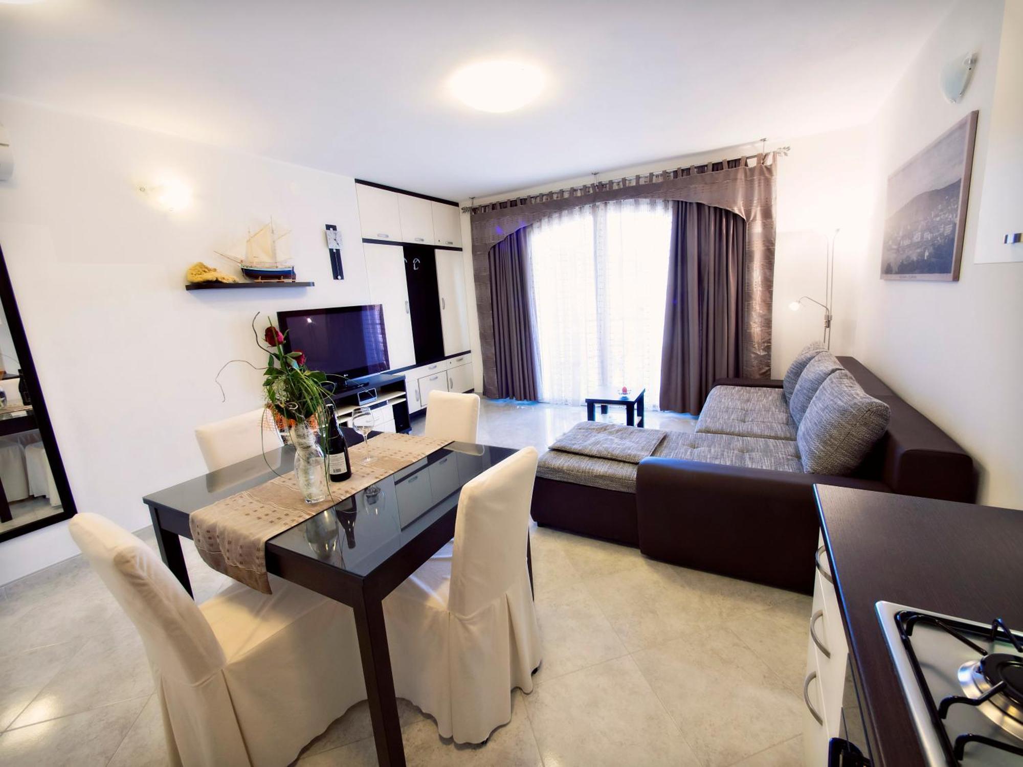 Apartmani Fortuna Zlarin Exteriér fotografie