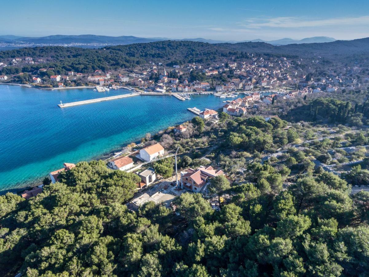 Apartmani Fortuna Zlarin Exteriér fotografie